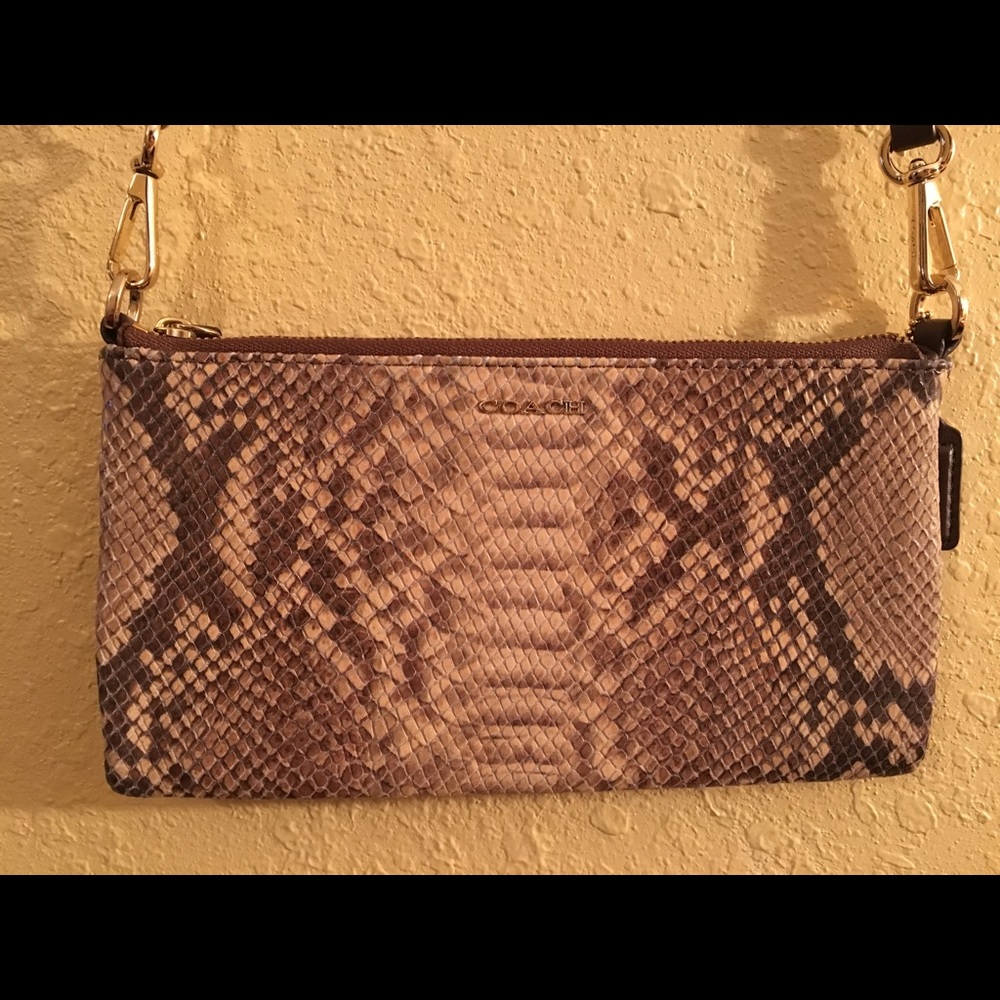 💛Authentic COACH Crossbody💛